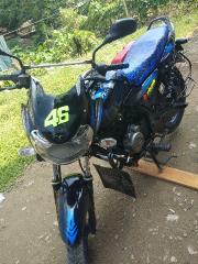 BAJAJ DISCOVER 150